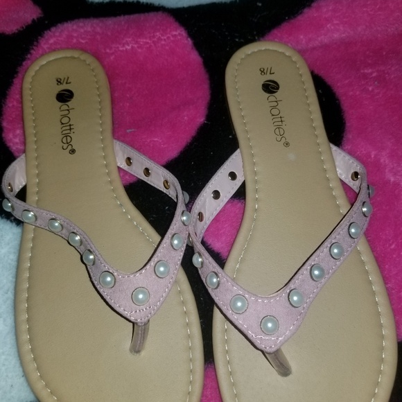Sandals - Picture 2 of 5